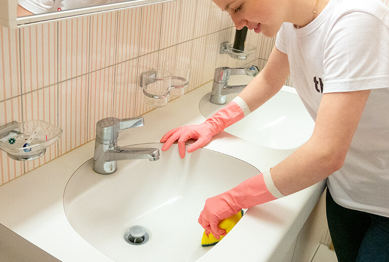 wiping-sink2
